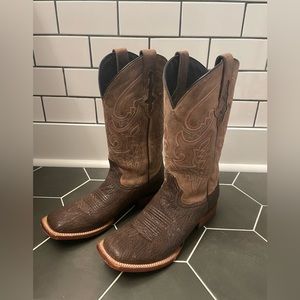 Chocolate Sanded Shark Lucchese Boots